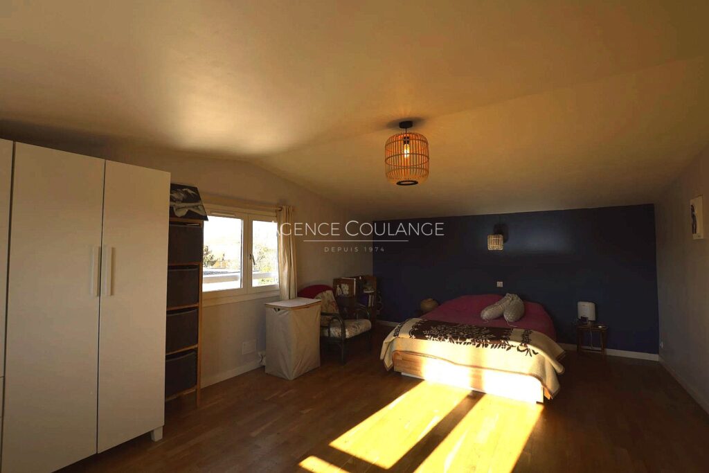 vente maison 8 Pièce(s) – 8 pièces – 6 chambres – 183.00 m²