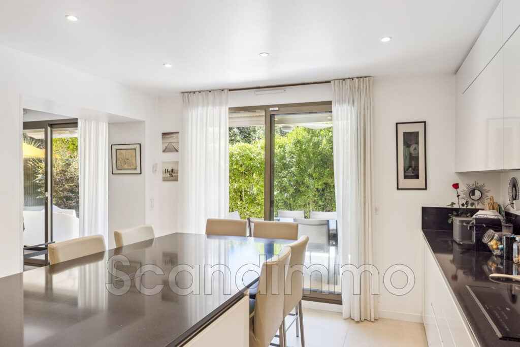 vente appartement 4 Pièce(s) – 4 pièces – 3 chambres – 100.60 m²