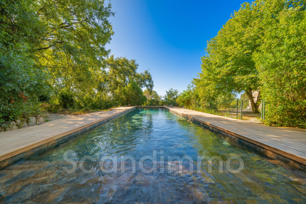 vente maison 8 Pièce(s) – 8 pièces – 4 chambres – 254.70 m²