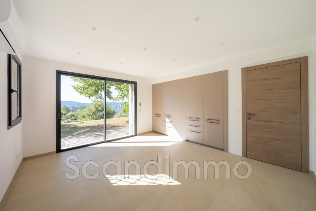 vente maison 8 Pièce(s) – 8 pièces – 4 chambres – 254.70 m²