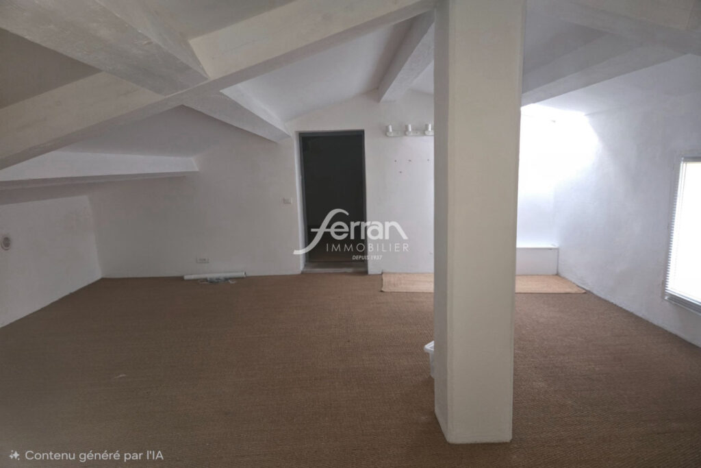 À vendre à Salernes bastide avec 5 chambres et un terrain de 2 – 8 pièces – 5 chambres – 140.00 m²