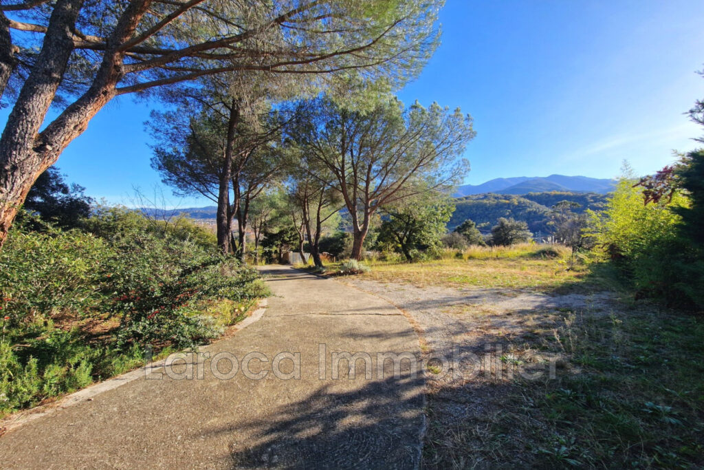 Maison de caractère plein sud avec piscine et vues imprenables – 7 pièces – 4 chambres – 175.00 m²