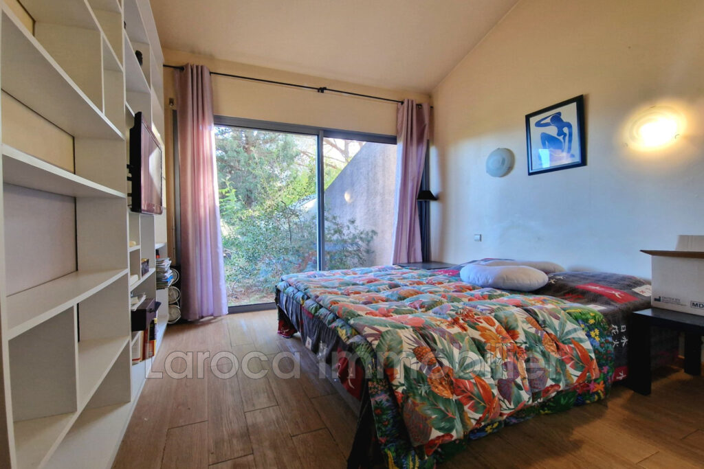 Maison de caractère plein sud avec piscine et vues imprenables – 7 pièces – 4 chambres – 175.00 m²