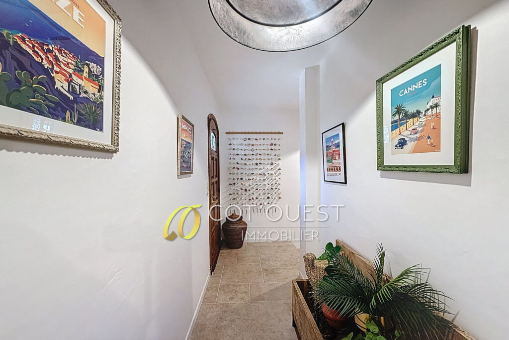 vente maison 7 Pièce(s) – 7 pièces – 5 chambres – 305.00 m²