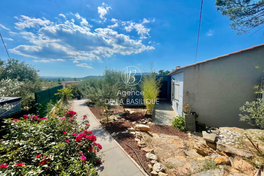 Maison à vendre à Saint-maximin-la-sainte-baume
