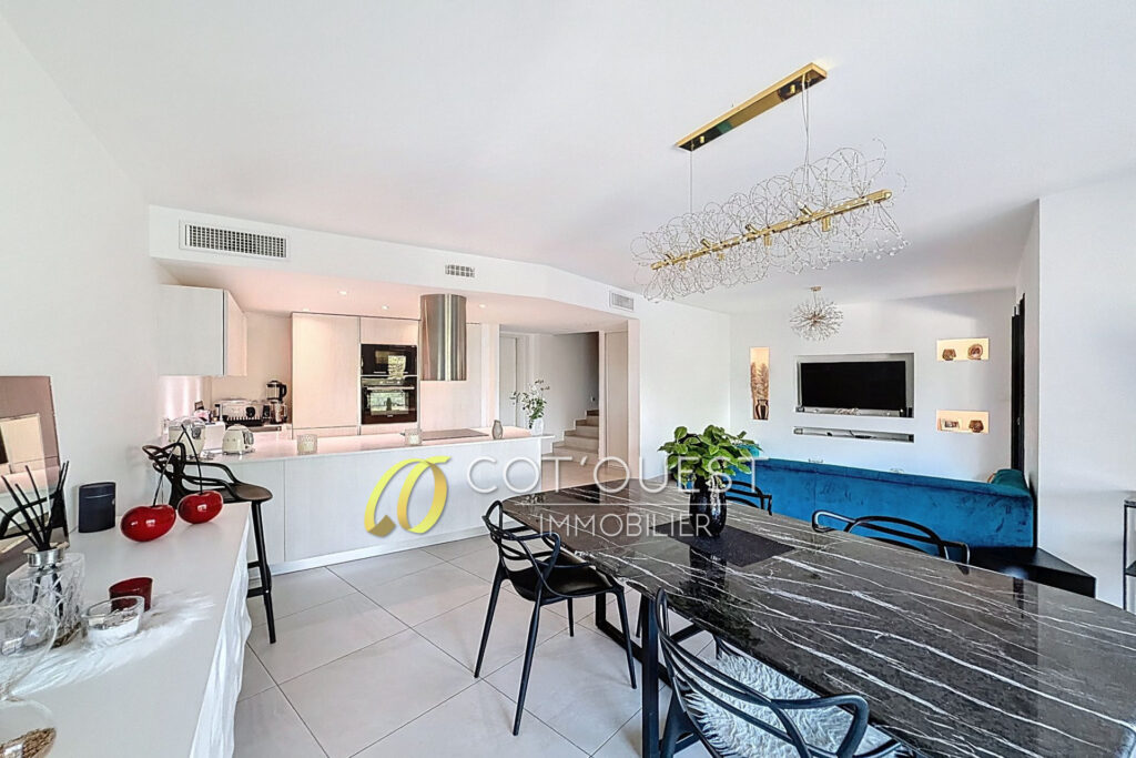 vente appartement 3 Pièce(s) – 3 pièces – 2 chambres – 90.00 m²