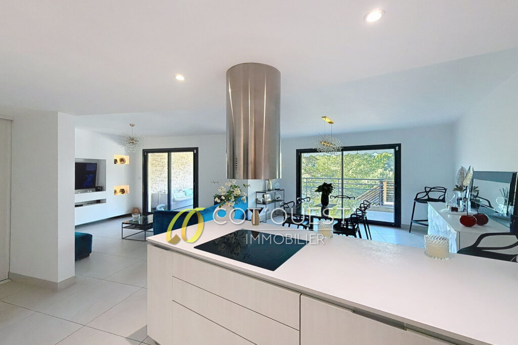 vente appartement 3 Pièce(s) – 3 pièces – 2 chambres – 90.00 m²