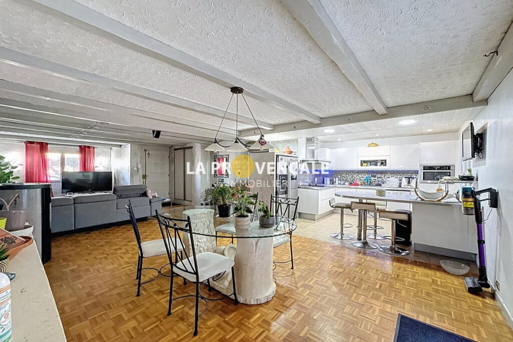 vente maison 5 Pièce(s) – 5 pièces – 4 chambres – 117.00 m²