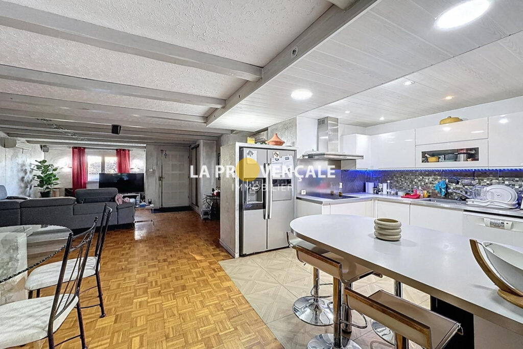 vente maison 5 Pièce(s) – 5 pièces – 4 chambres – 117.00 m²