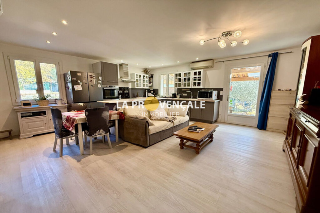 vente maison 3 Pièce(s) – 3 pièces – 2 chambres – 59.00 m²