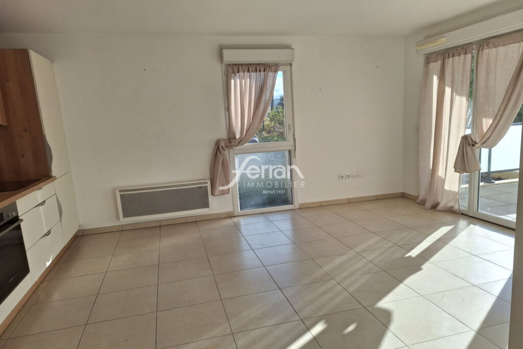 A LOUER TYPE 3 à DRAGUIGNAN – 3 pièces – 2 chambres – 55.83 m²
