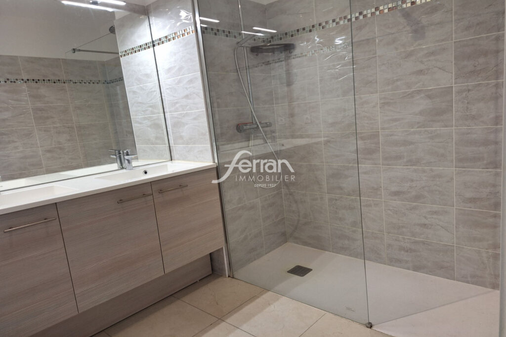 A LOUER TYPE 3 à DRAGUIGNAN – 3 pièces – 2 chambres – 55.83 m²