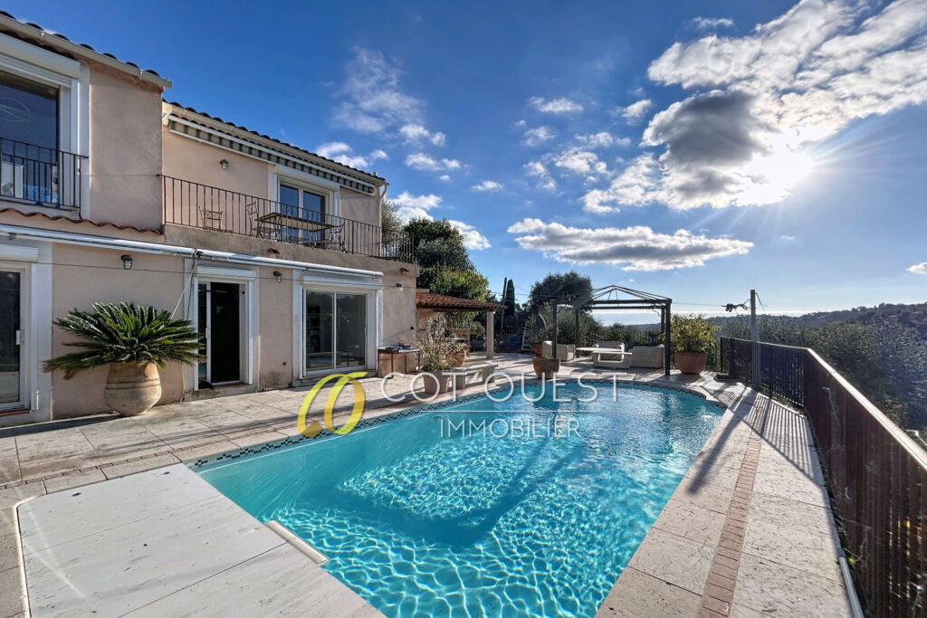 vente maison 5 Pièce(s) – 5 pièces – 4 chambres – 110.39 m²