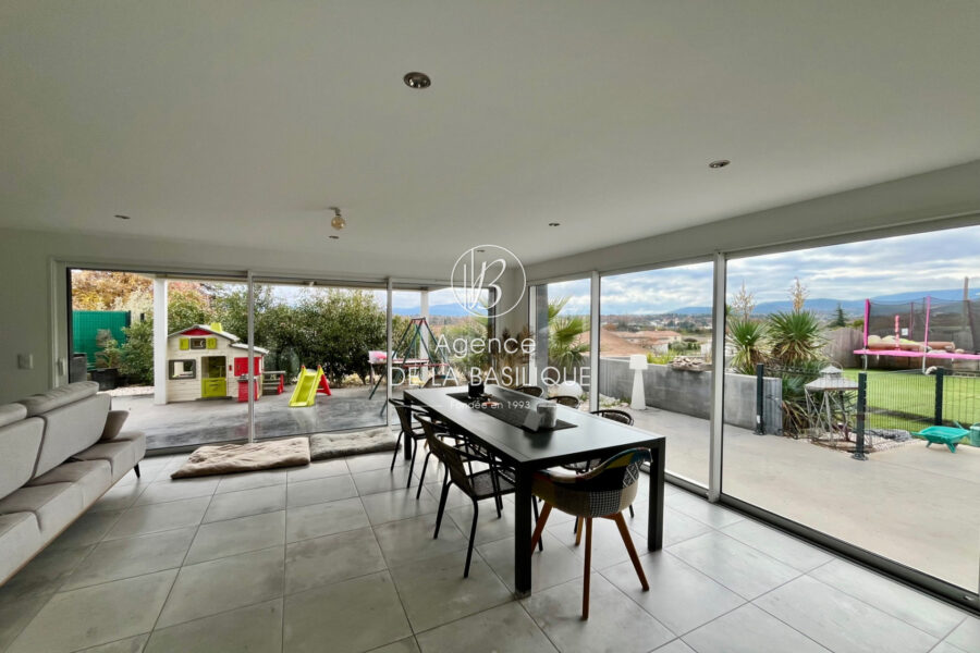 Maison à vendre à Saint-maximin-la-sainte-baume