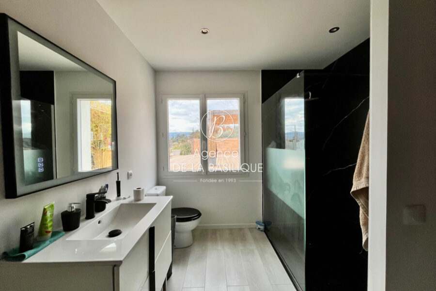 Maison à vendre à Saint-maximin-la-sainte-baume