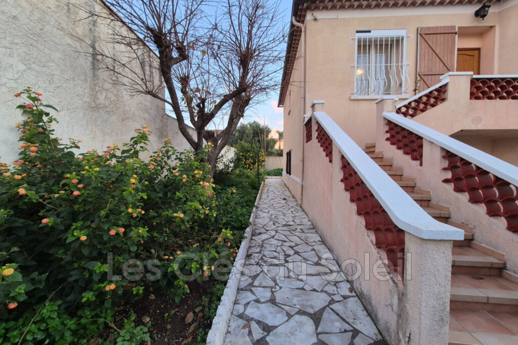 vente maison 5 Pièce(s) – 5 pièces – 3 chambres – 100.00 m²