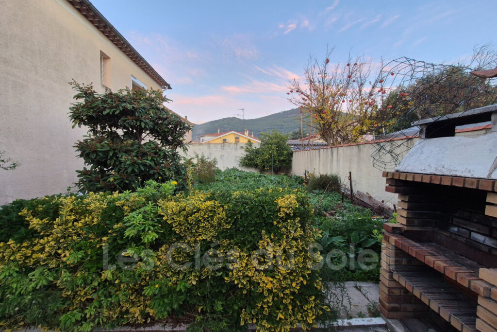 vente maison 5 Pièce(s) – 5 pièces – 3 chambres – 100.00 m²