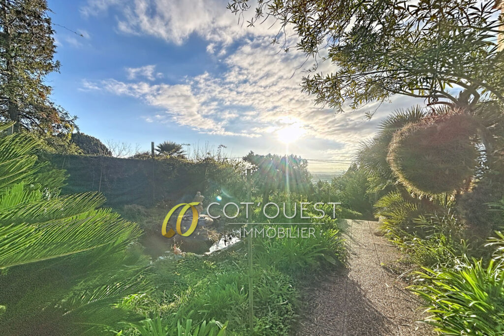 vente maison 7 Pièce(s) – 7 pièces – 6 chambres – 264.93 m²