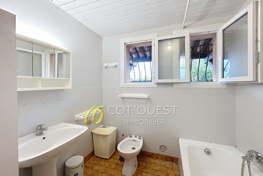 vente maison 7 Pièce(s) – 7 pièces – 6 chambres – 264.93 m²