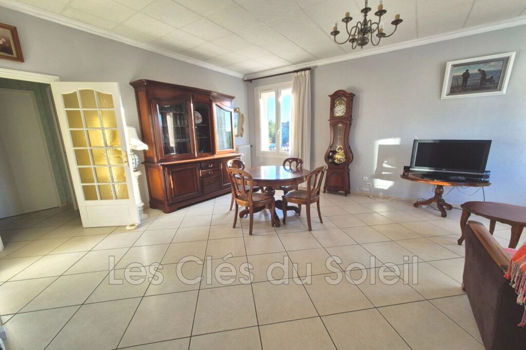 vente maison 5 Pièce(s) – 5 pièces – 3 chambres – 100.00 m²