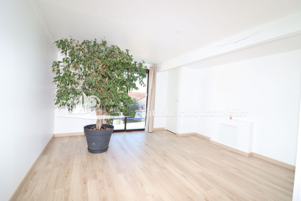 vente maison 7 Pièce(s) – 7 pièces – 6 chambres – 170.00 m²