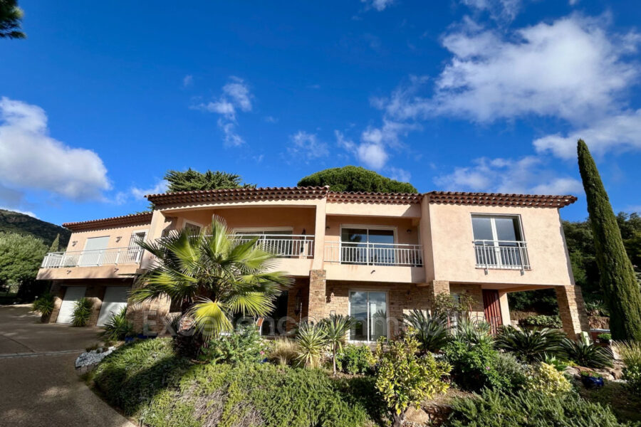 Maison à vendre à Le lavandou