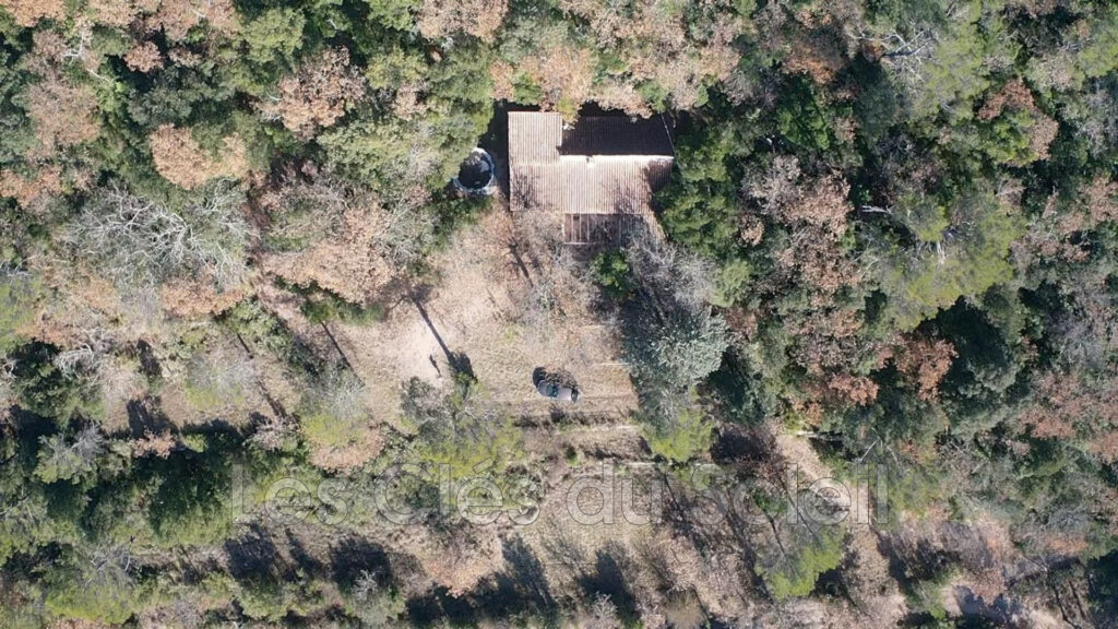 TOURVES  – 17 000 m² de liberté, 147 m² de charme : votre havr – 6 pièces – 3 chambres – 94.00 m²