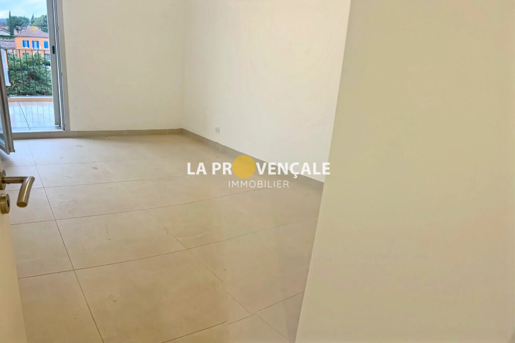 vente appartement 3 Pièce(s) – 3 pièces – 2 chambres – 83.12 m²