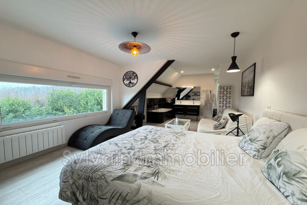 vente maison 4 Pièce(s) – 4 pièces – 3 chambres – 131.58 m²