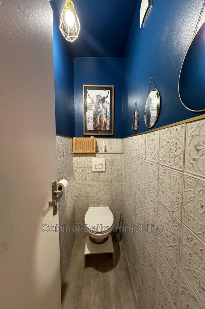 SANARY SUR MER centre ville à pied – 2 pièces – 1 chambre – 51.00 m²