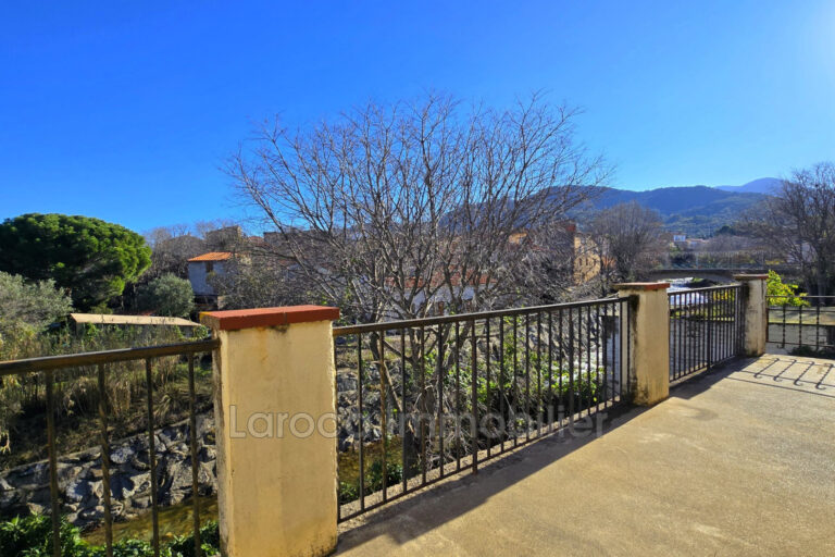 Achat maison de village à Sorède – 3 pièces – 2 chambres – 91.00 m²