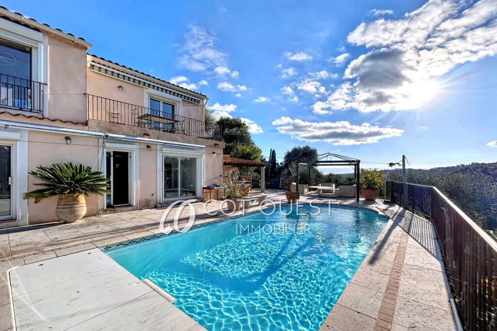 vente maison 5 Pièce(s) – 5 pièces – 4 chambres – 110.39 m²