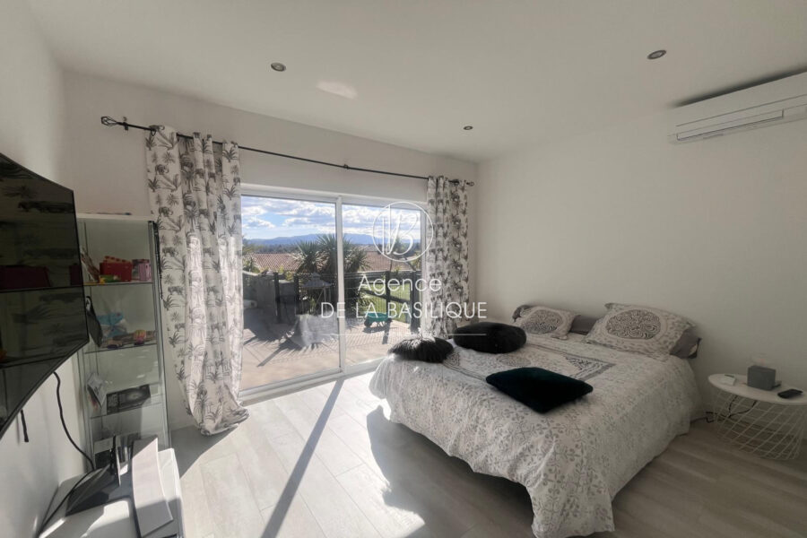 Maison à vendre à Saint-maximin-la-sainte-baume