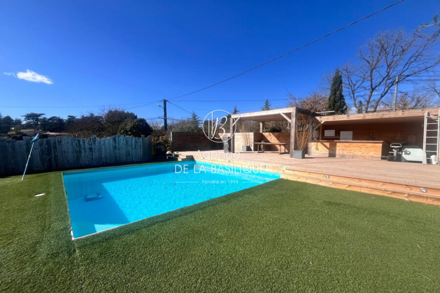 Maison à vendre à Saint-maximin-la-sainte-baume
