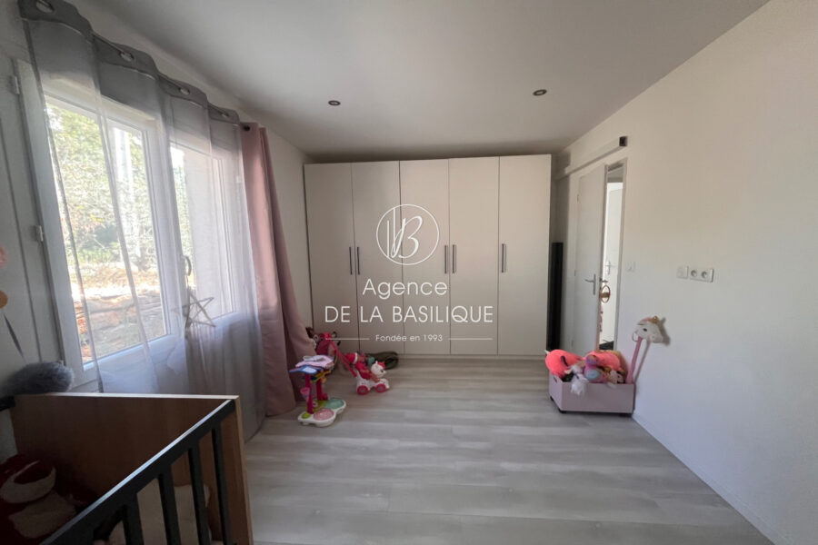 Maison à vendre à Saint-maximin-la-sainte-baume — Vue nature — photo 15