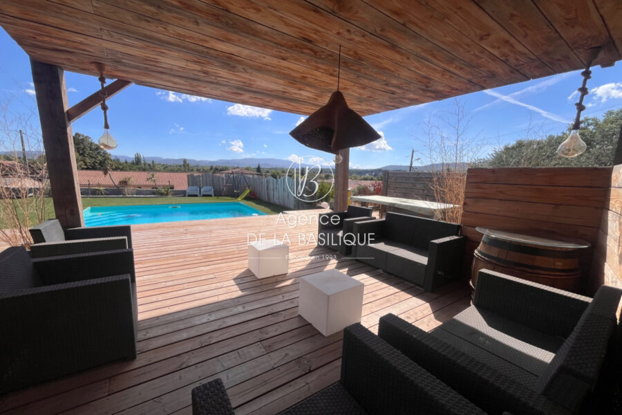 Maison à vendre à Saint-maximin-la-sainte-baume — Vue nature — photo 2