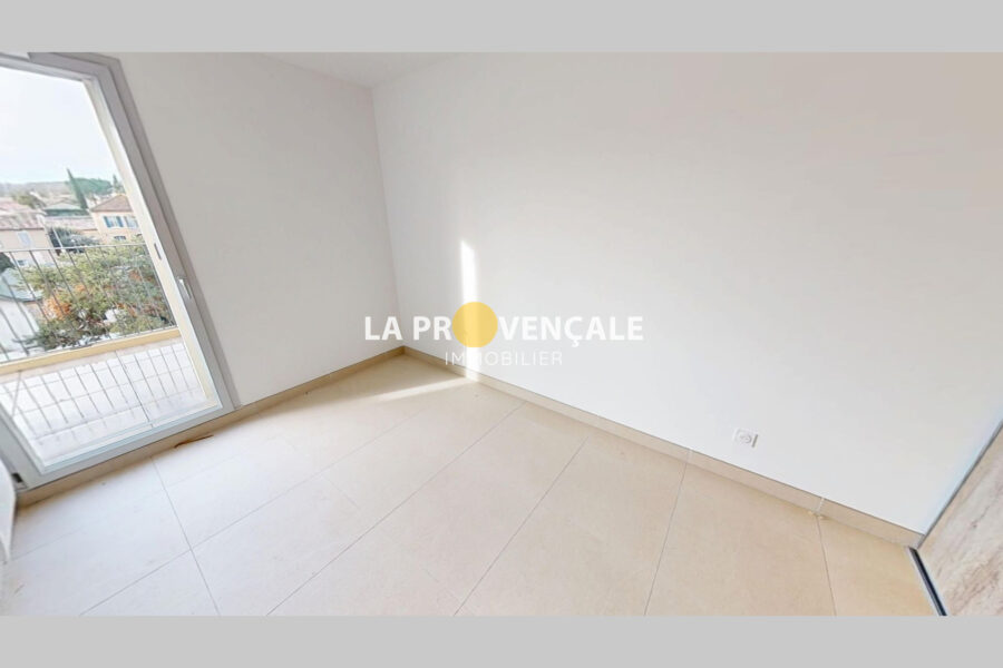 Appartement à vendre à Trets — Vue montagne — photo 8