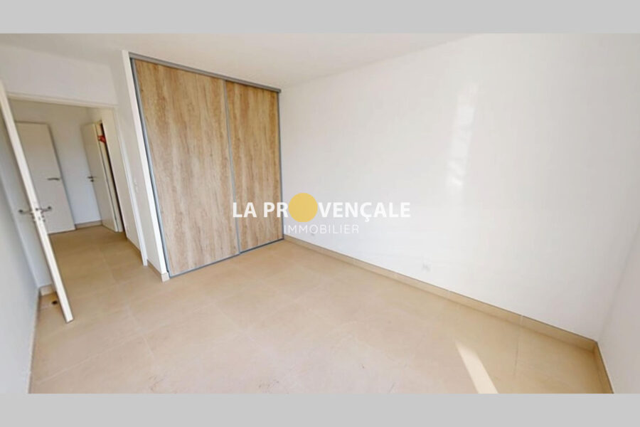 Appartement à vendre à Trets — Vue montagne — photo 11