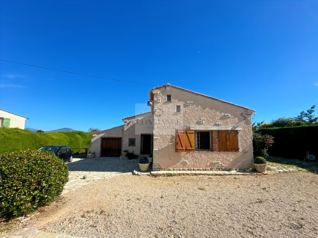 Maison – 4 pièces – 3 chambres – 130 m²