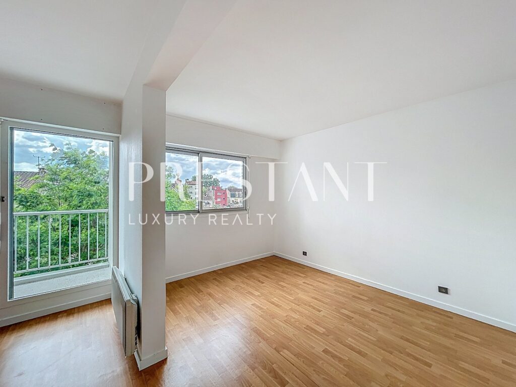 Appartement – 4 pièces – 3 chambres – 103 m²