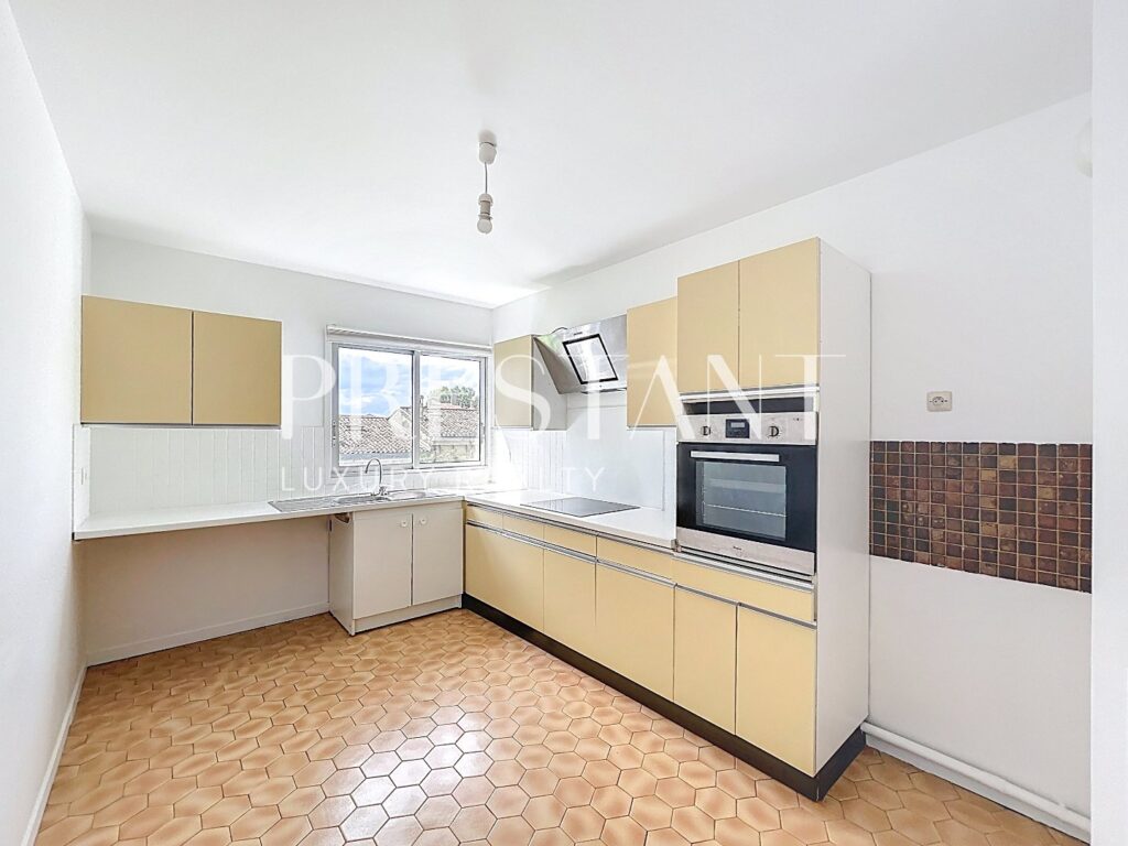 Appartement – 4 pièces – 3 chambres – 103 m²