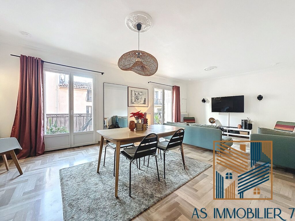 Appartement – 3 pièces – 2 chambres – 102 m²