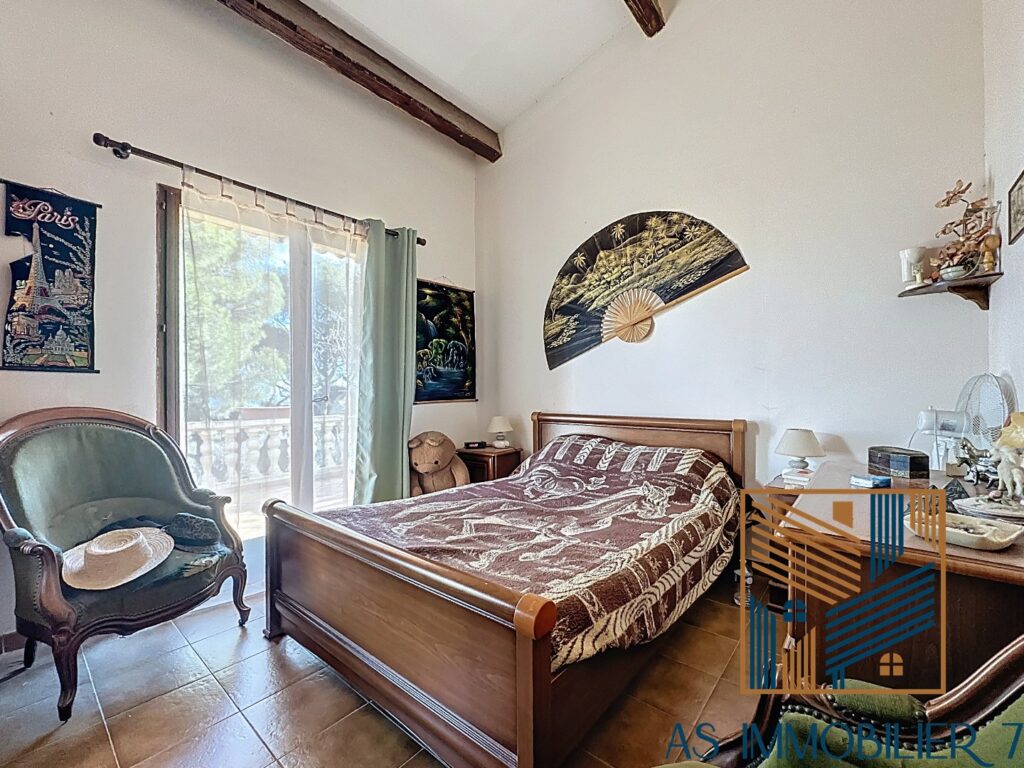 Maison – 4 pièces – 3 chambres – 110 m²