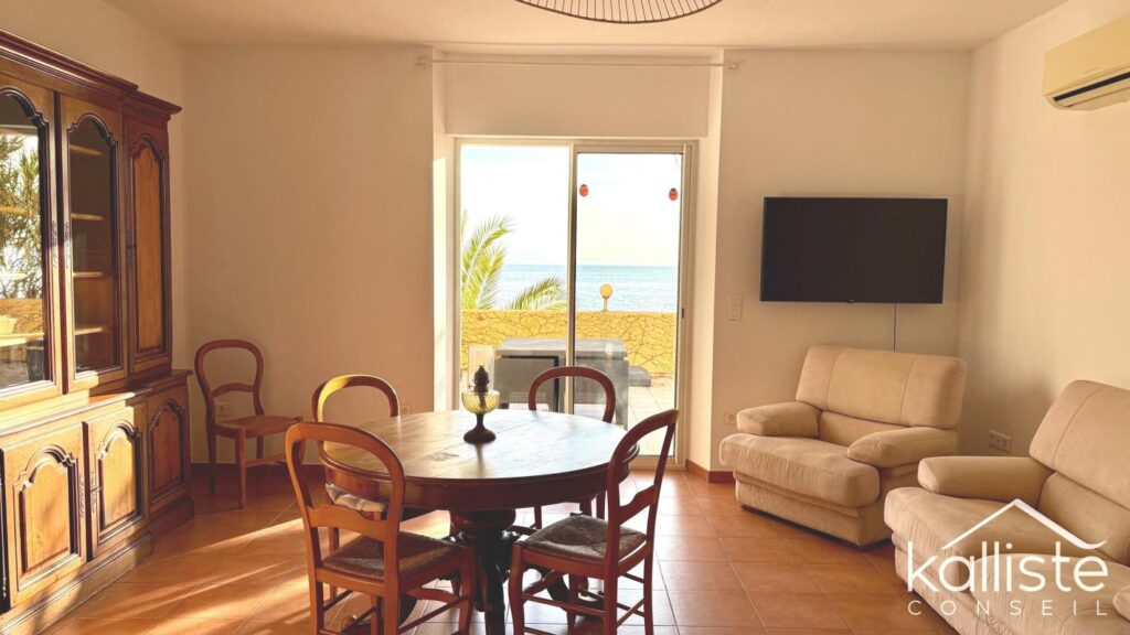 Villa Route des Sanguinaires Ajaccio – Vue mer, T2 indépendant – 10 pièces – 7 chambres – 241 m²