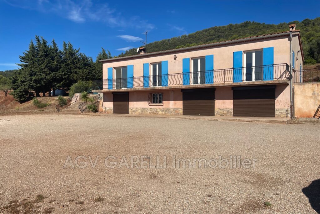 location maison de campagne 5 Pièce(s) – 5 pièces – 4 chambres – 147.15 m²