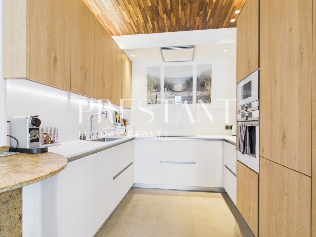 Maison – 6 pièces – 4 chambres – 134 m²