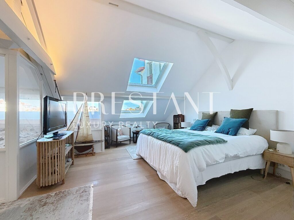 Maison – 6 pièces – 4 chambres – 134 m²