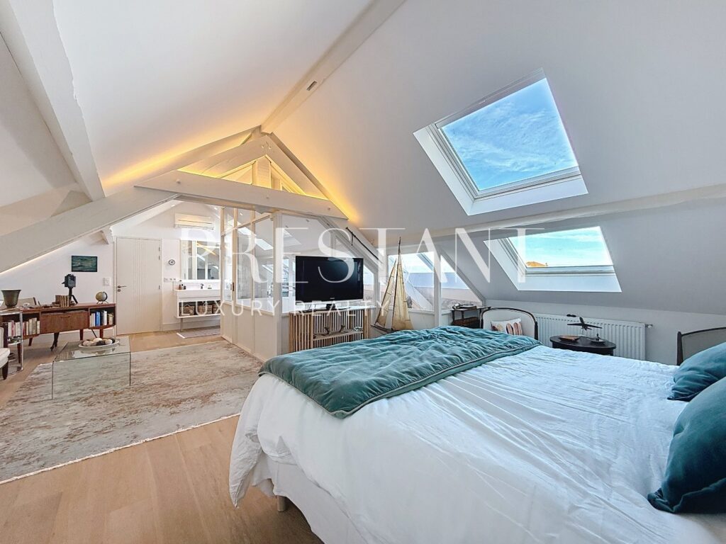 Maison – 6 pièces – 4 chambres – 134 m²