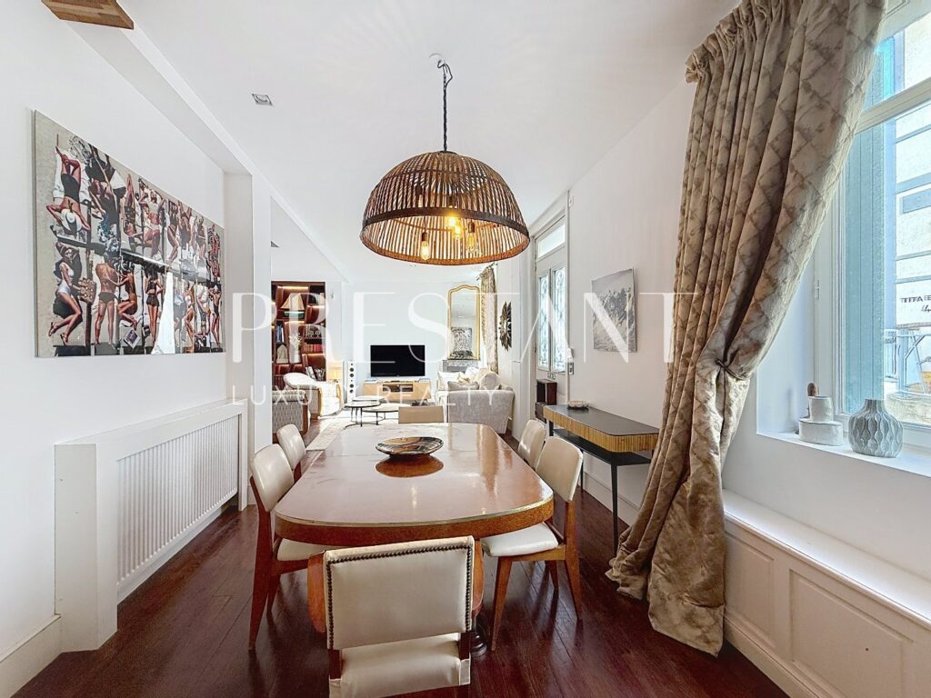 Maison – 6 pièces – 4 chambres – 134 m²