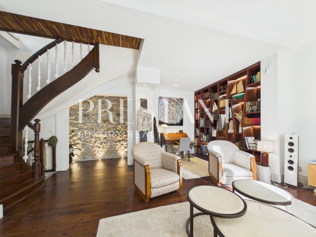 Maison – 6 pièces – 4 chambres – 134 m²